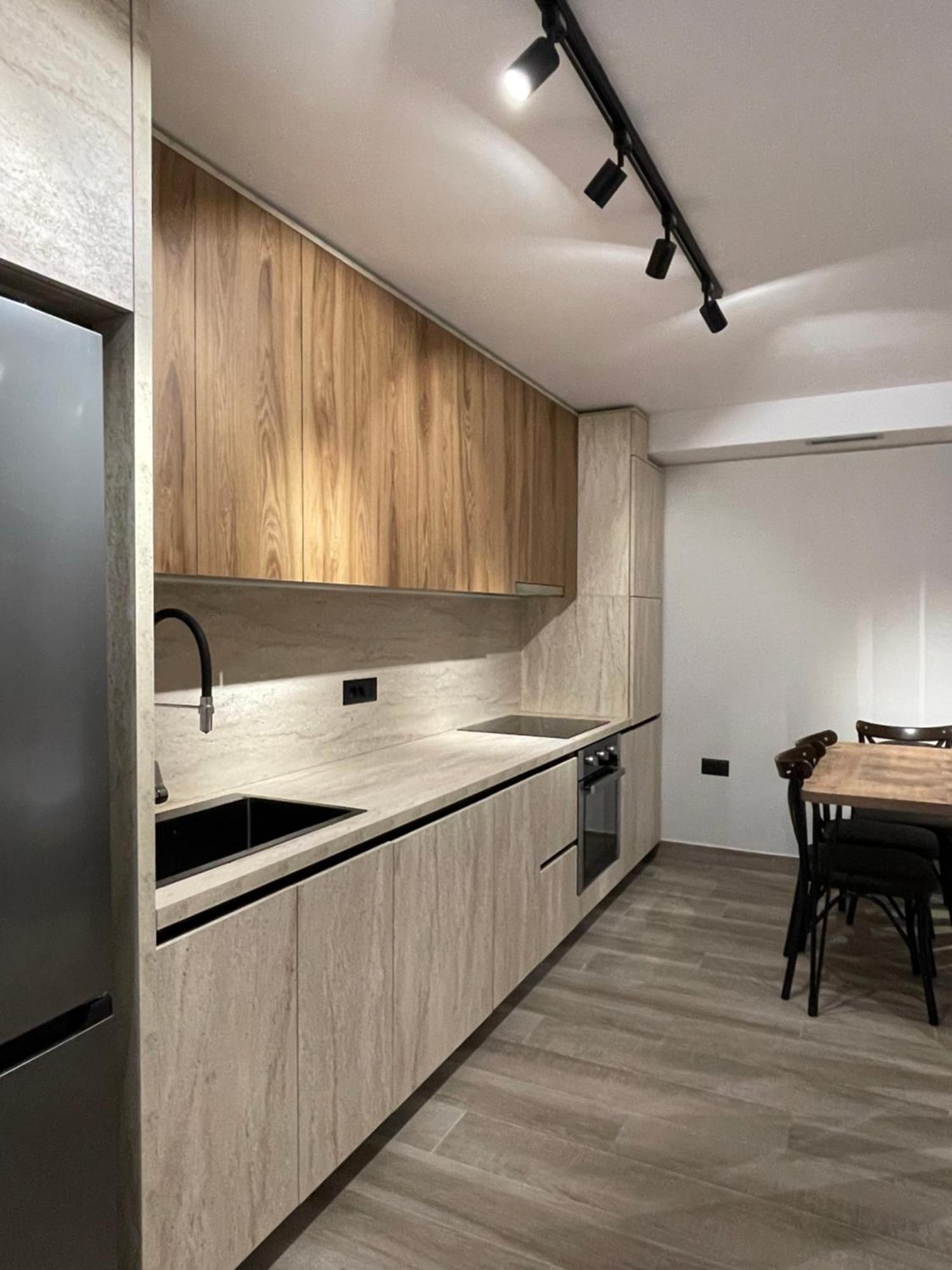 Elite Apartment *